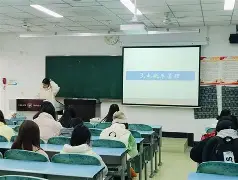 九游体育APP下载-战术基础动作持枪